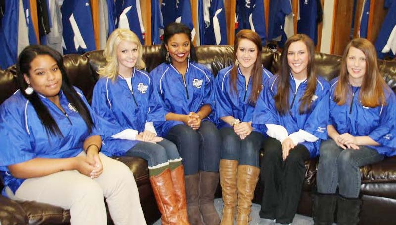 CO-LIN MEDIA / NATALIE DAVIS / DIAMOND DOLLS - Selected as 2014 Diamond Dolls for the Copiah-Lincoln Community College baseball program from Lincoln County are (from left) Cierra Jones of Brookhaven, Paige Smith of Wesson, Alisia Williams of Brookhaven, Shelby Crosby of Bogue Chitto, Ashley Mezzanares and Tori Smith, both of Brookhaven. The Diamond Dolls are an integral part of the Co-Lin baseball program. They serve as hostesses on game days, work in the concession stands and give campus tours to recruits.
