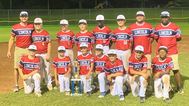 Youth Baseball League in Far Rockaway Kicks Off - The Child Center