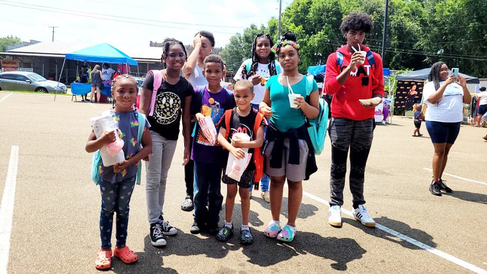 Youth Outreach, BBJC Ministry celebrate Back-to-School - Daily Leader