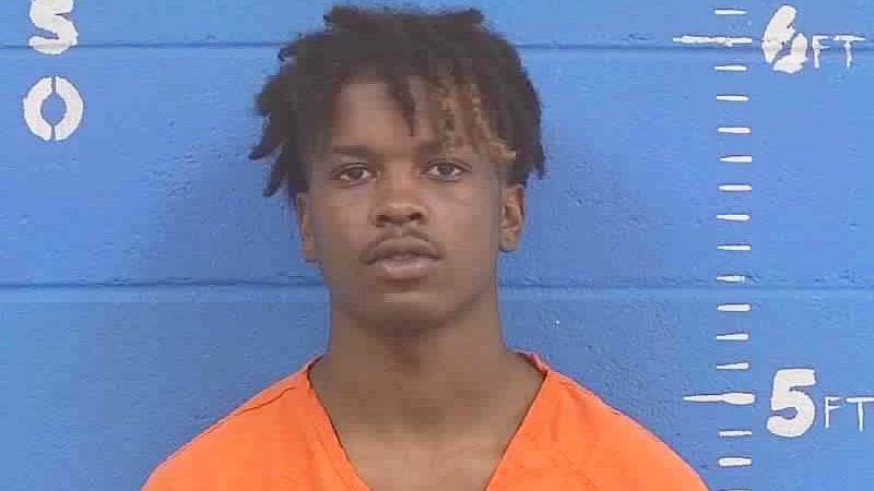 Mccomb Murder Suspect Among Four Arrested In Brookhaven Armed Robbery Attempt Car Chase Daily