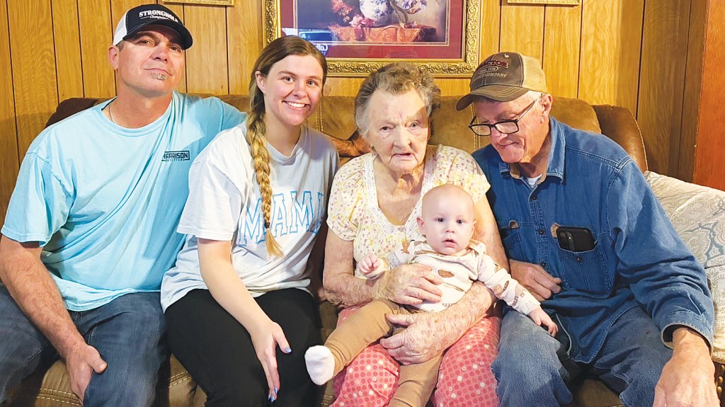 Lincoln County family celebrates longevity with 5-generation photo